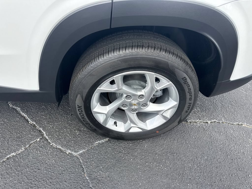 2026 Chevrolet Trax LS - Photo 20