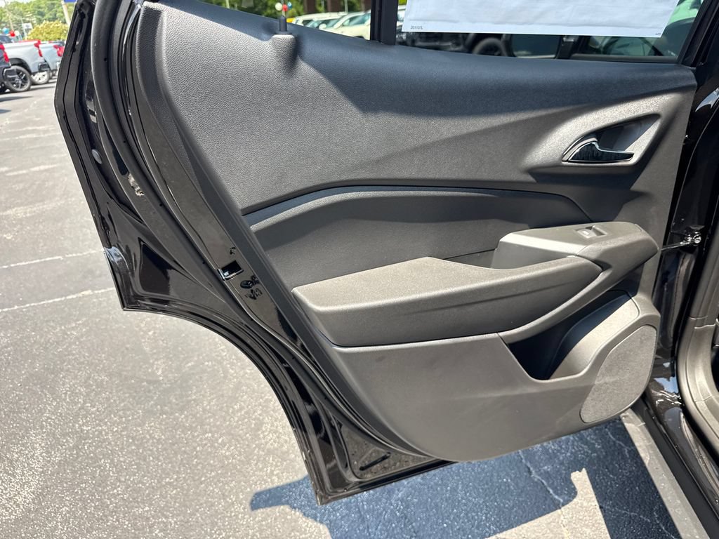 2026 Chevrolet Trax RS - Photo 21