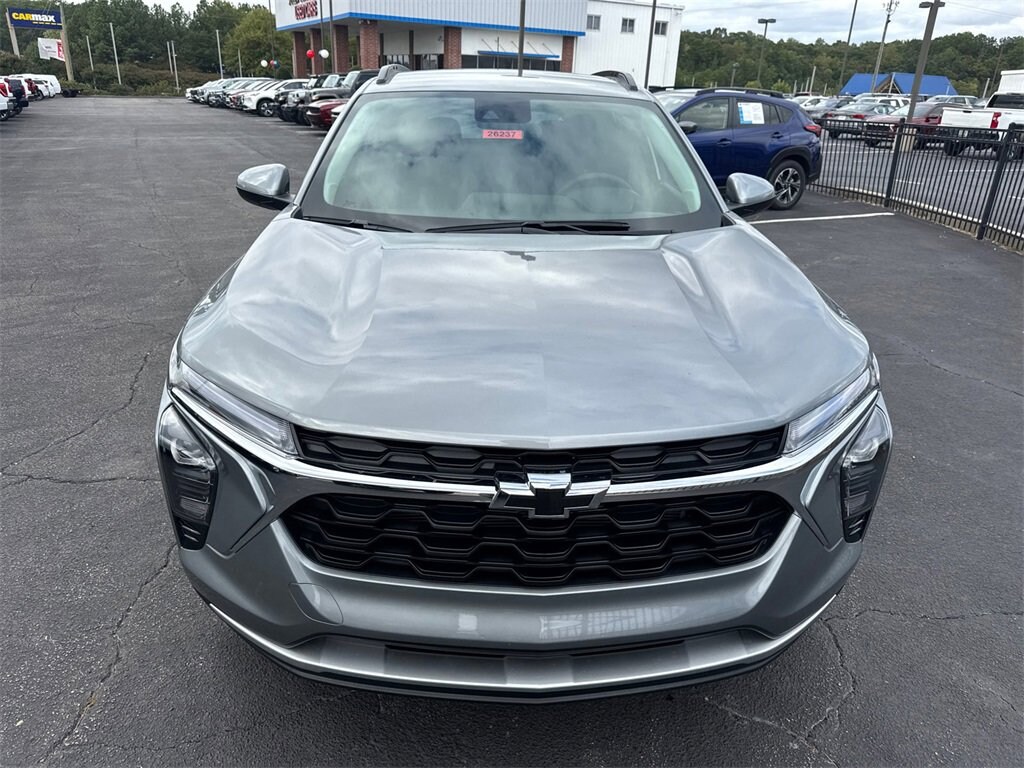 New 2026 Chevrolet Trax LT SUV