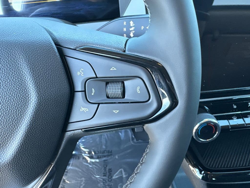 2027 Chevrolet Bolt LT - Photo 27