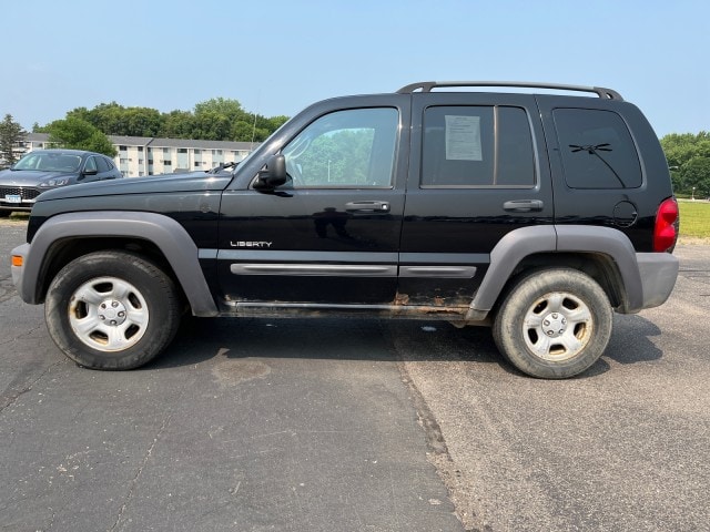 Used 2004 Jeep Liberty Sport with VIN 1J4GL48K44W322365 for sale in Sauk Centre, Minnesota