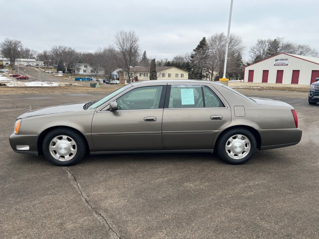 Used 2001 Cadillac DeVille  with VIN 1G6KD54Y81U215228 for sale in Sauk Centre, Minnesota