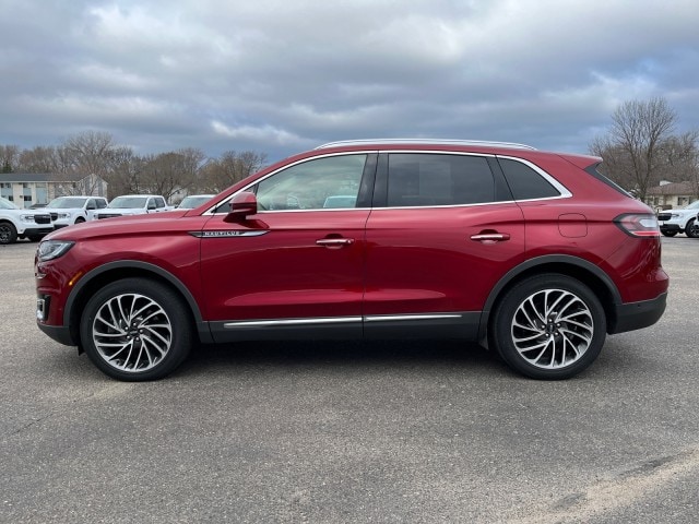 Used 2019 Lincoln Nautilus Reserve with VIN 2LMPJ8LP5KBL37039 for sale in Sauk Centre, Minnesota