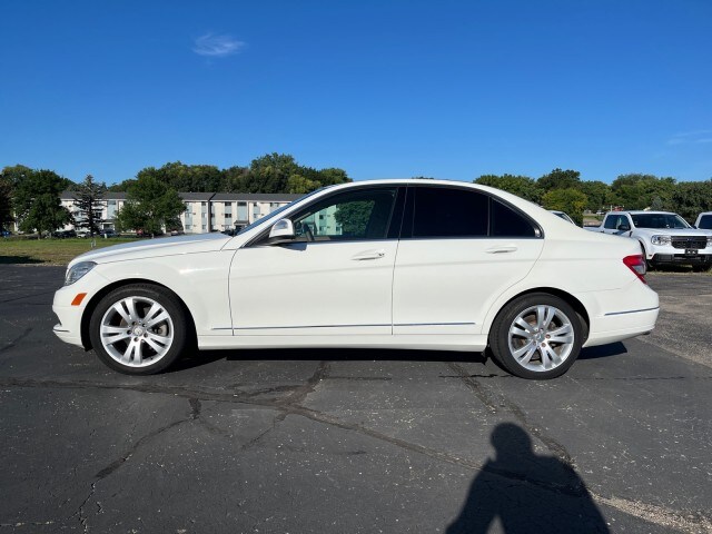 Used 2008 Mercedes-Benz C-Class C300 Luxury with VIN WDDGF81X68F120259 for sale in Sauk Centre, MN