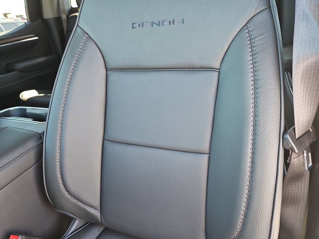 2026 GMC Sierra 1500 Denali - Photo 13