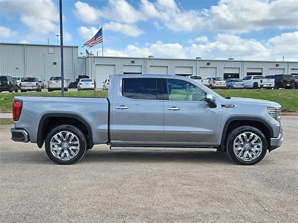 New 2025 GMC Sierra 1500 Denali Truck