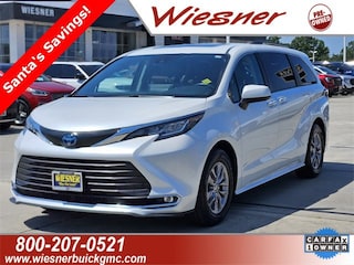 New 2022 Toyota Sienna XLE for Sale in Conroe, TX, at Wiesner Buick GMC