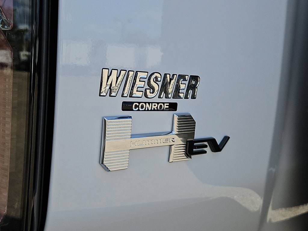 2026 GMC HUMMER EV 2X - Photo 8