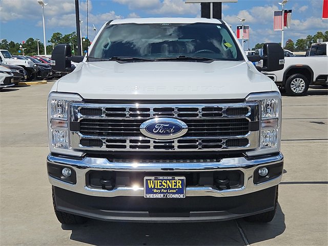 2024 Ford F-250 XLT photo 2