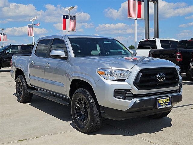 2022 Toyota Tacoma SR5 photo 3