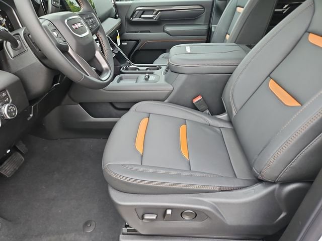2026 GMC Sierra 2500HD AT4 - Photo 10