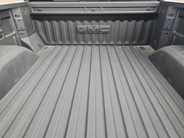 2026 GMC Sierra 1500 AT4 - Photo 13