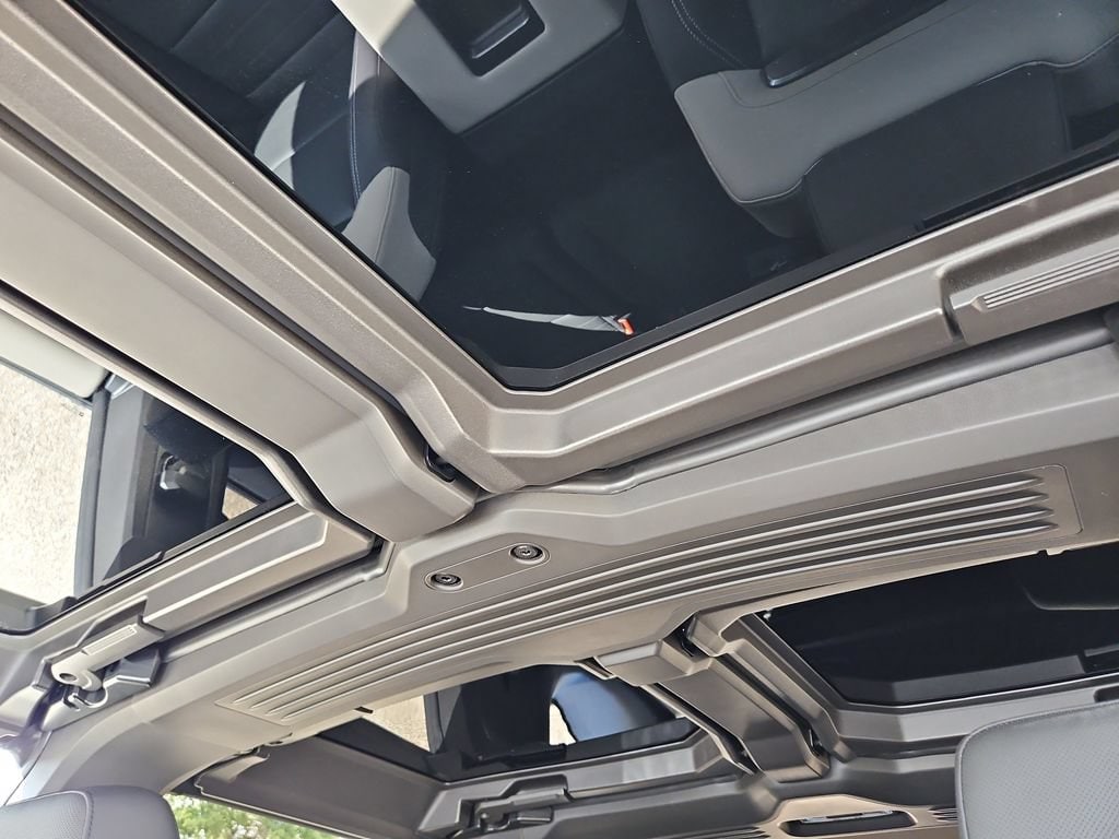 2026 GMC HUMMER EV 2X - Photo 13