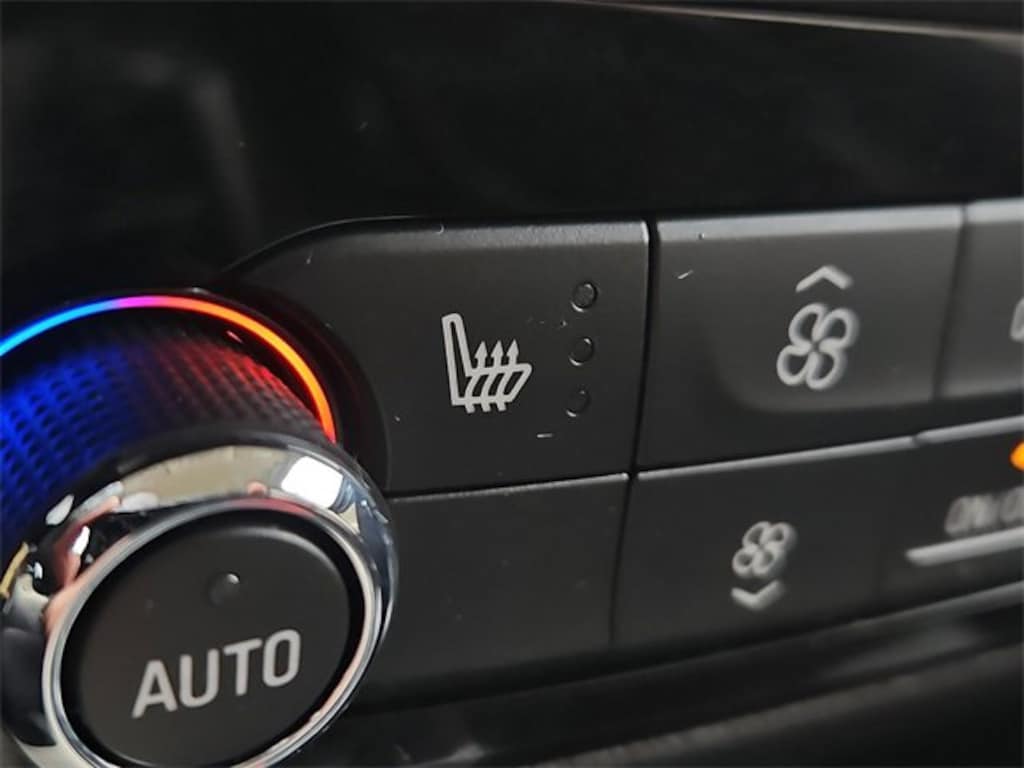 Used 2024 Buick Enclave Essence SUV