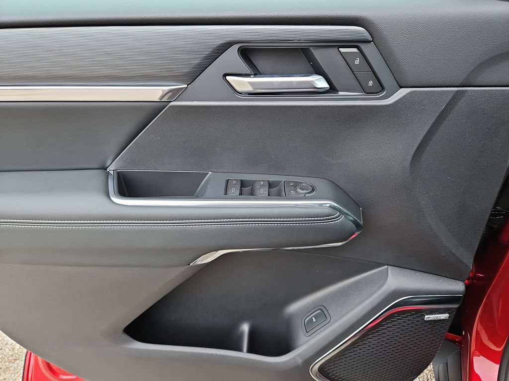 2026 GMC Acadia Elevation - Photo 11