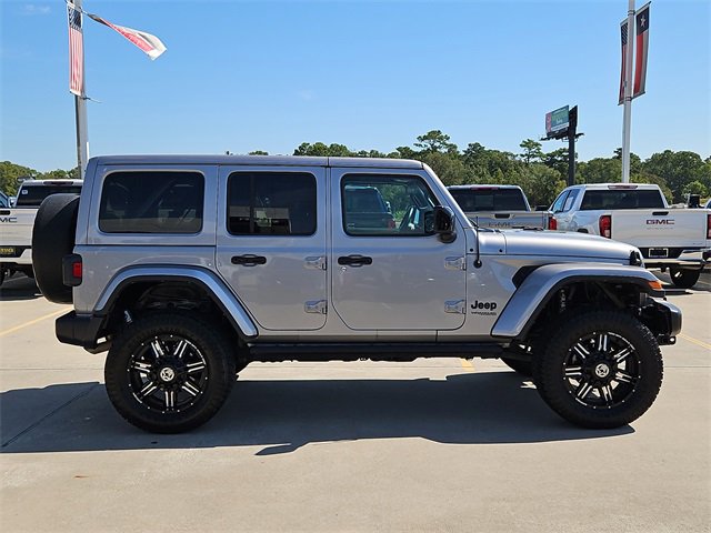 2021 Jeep Wrangler Unlimited Sahara Altitude photo 4