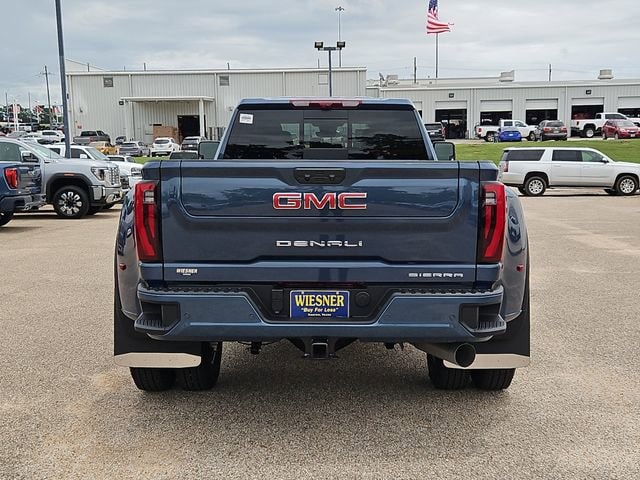 2026 GMC Sierra 3500HD Denali - Photo 6