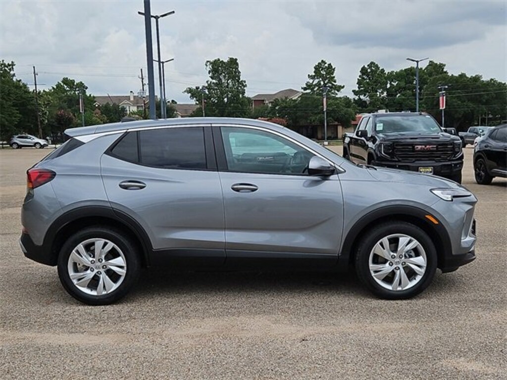 New 2026 Buick Encore GX Preferred SUV