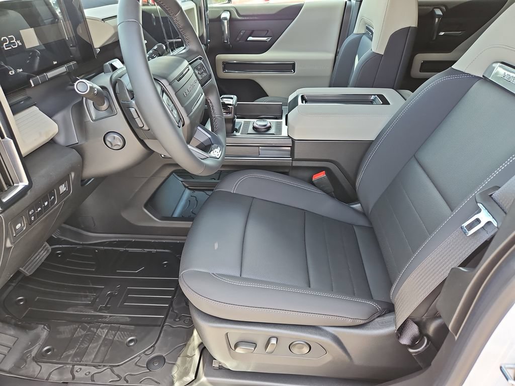 2026 GMC HUMMER EV 2X - Photo 10