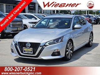 New 2020 Nissan Altima 2.0 Platinum for Sale in Conroe, TX, at Wiesner Buick GMC