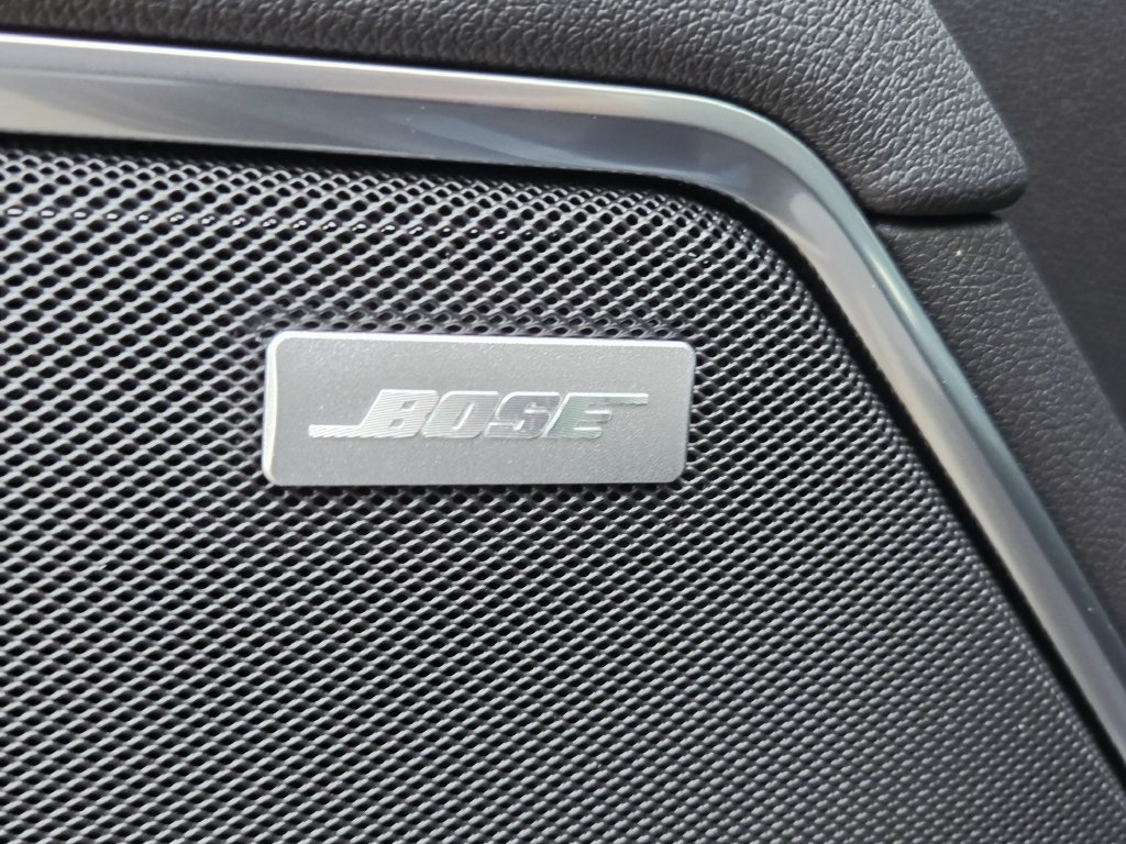 2026 GMC Sierra 1500 SLT - Photo 19