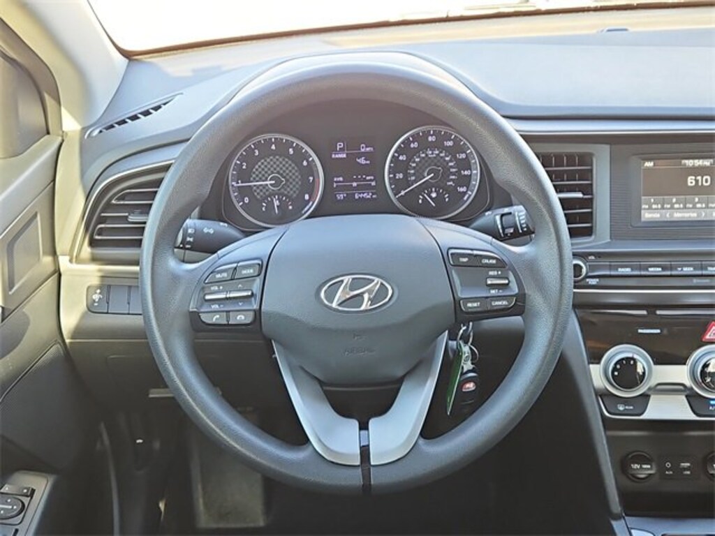 Used 2019 Hyundai Elantra SE