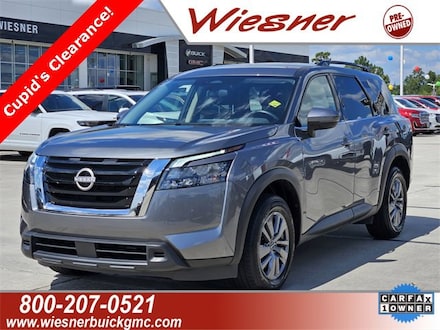 2025 Nissan Pathfinder SV