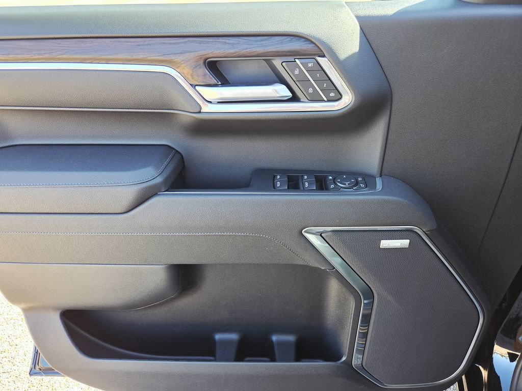 2026 GMC Sierra 1500 SLT - Photo 11