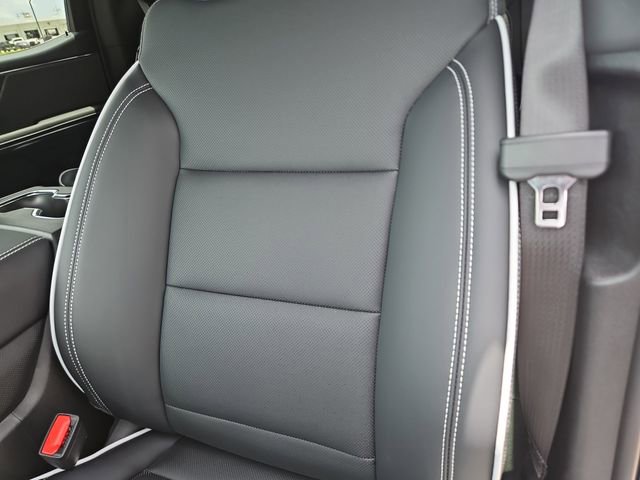 2026 GMC Sierra EV Elevation - Photo 12