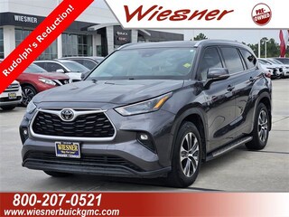 2022 Toyota Highlander XLE for Sale near The Woodlands, TX, at Wiesner Buick GMC