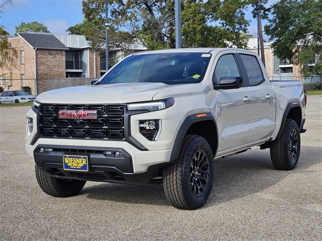 2026 GMC Canyon Elevation's photo