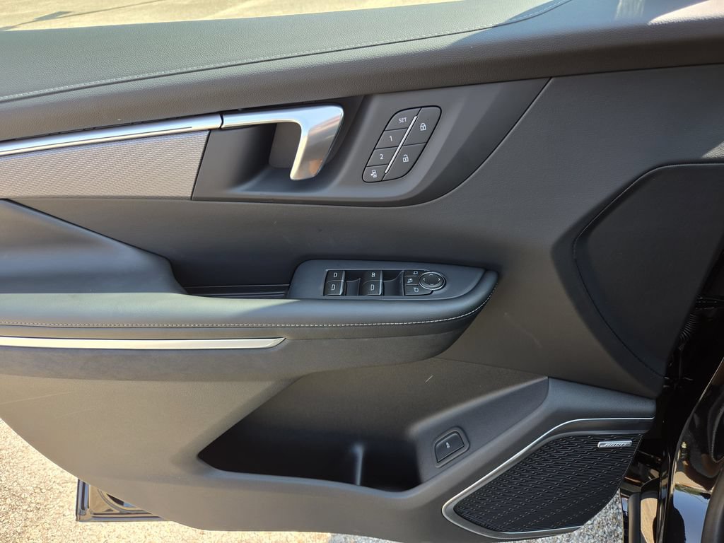 2027 Buick Enclave Sport Touring - Photo 10