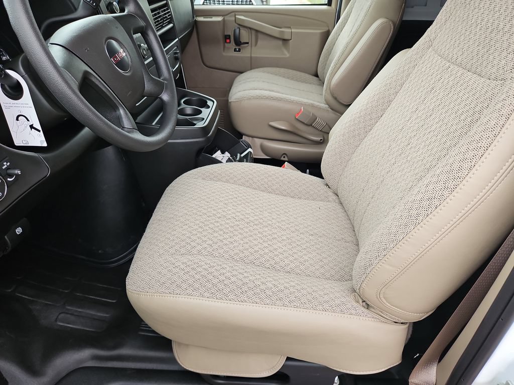 2026 GMC Savana Cargo Work Van - Photo 8