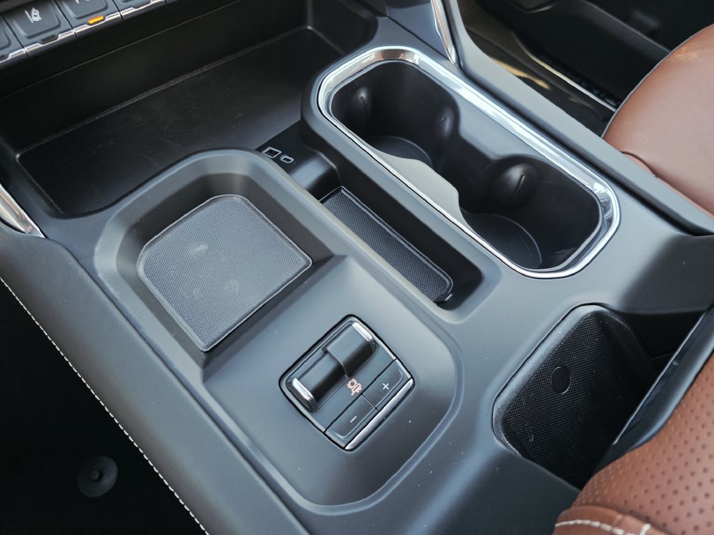 2026 GMC Sierra 2500HD Denali Ultimate - Photo 20
