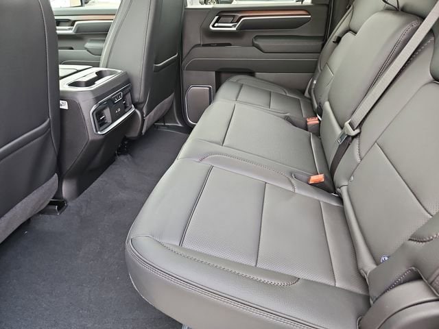 2026 GMC Sierra 3500HD Denali - Photo 13