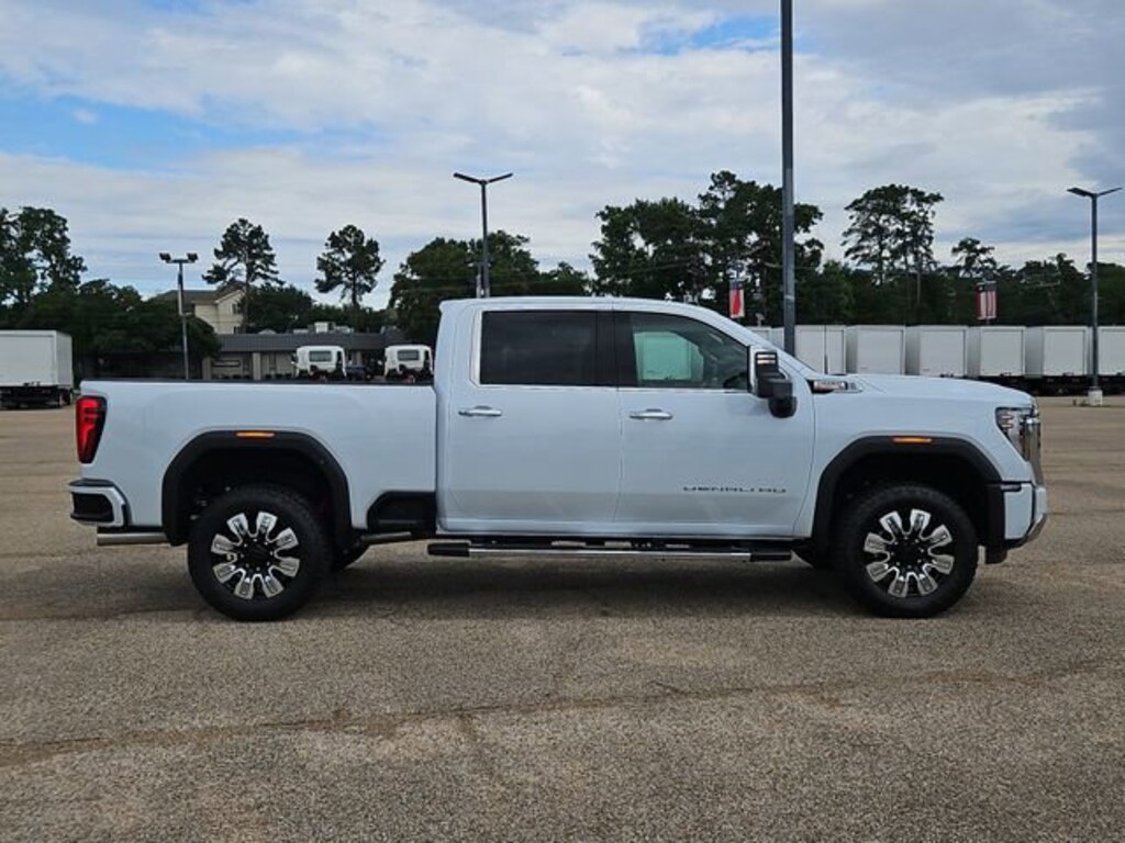 New 2026 GMC Sierra 2500 HD Denali Truck
