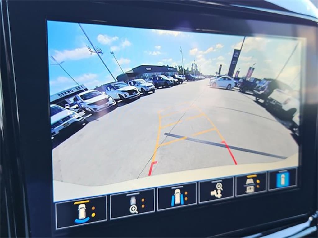 Used 2023 Chevrolet Traverse High Country SUV