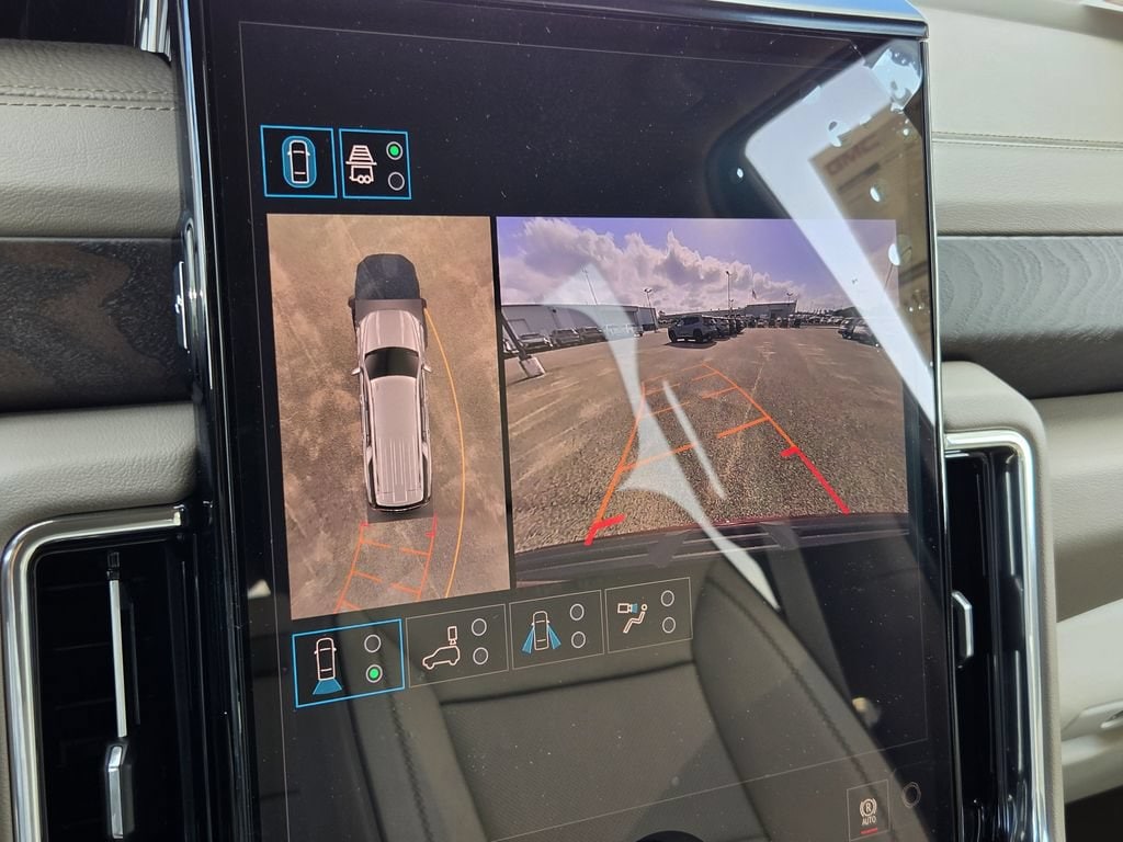 2026 GMC Yukon XL Denali - Photo 16