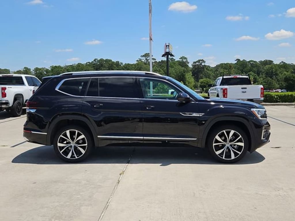 Used 2024 Volkswagen Atlas 2.0T SEL Premium R-Line