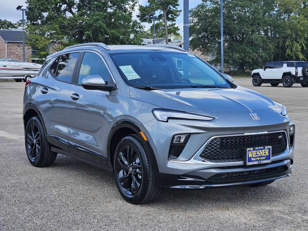 2026 Buick Encore GX Sport Touring - Photo 3