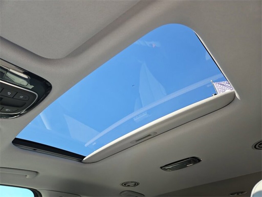 Used 2025 Hyundai Palisade SEL Premium