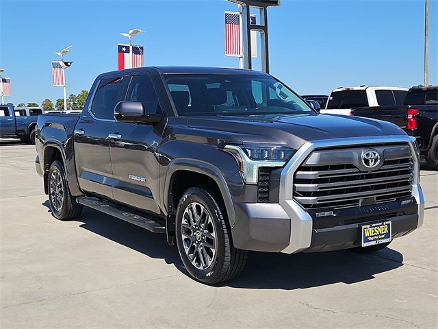 2024 Toyota Tundra Limited photo 3
