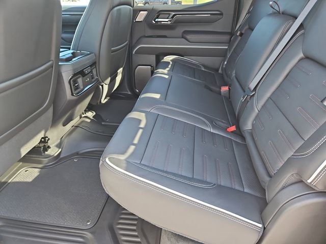 2026 GMC Sierra 1500 AT4X - Photo 13
