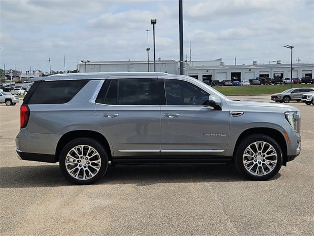 New 2026 GMC Yukon Denali SUV