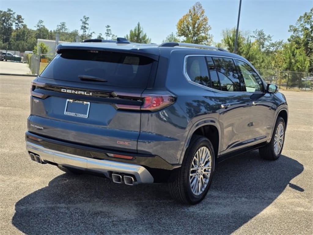 New 2026 GMC Acadia Denali SUV