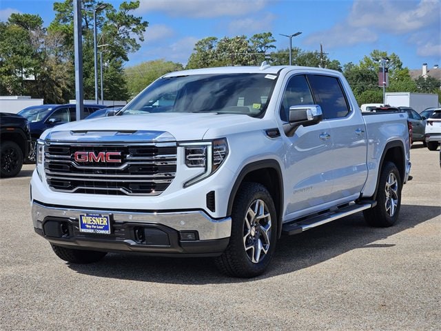 2026 GMC Sierra 1500 SLT's photo