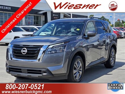 2025 Nissan Pathfinder SV