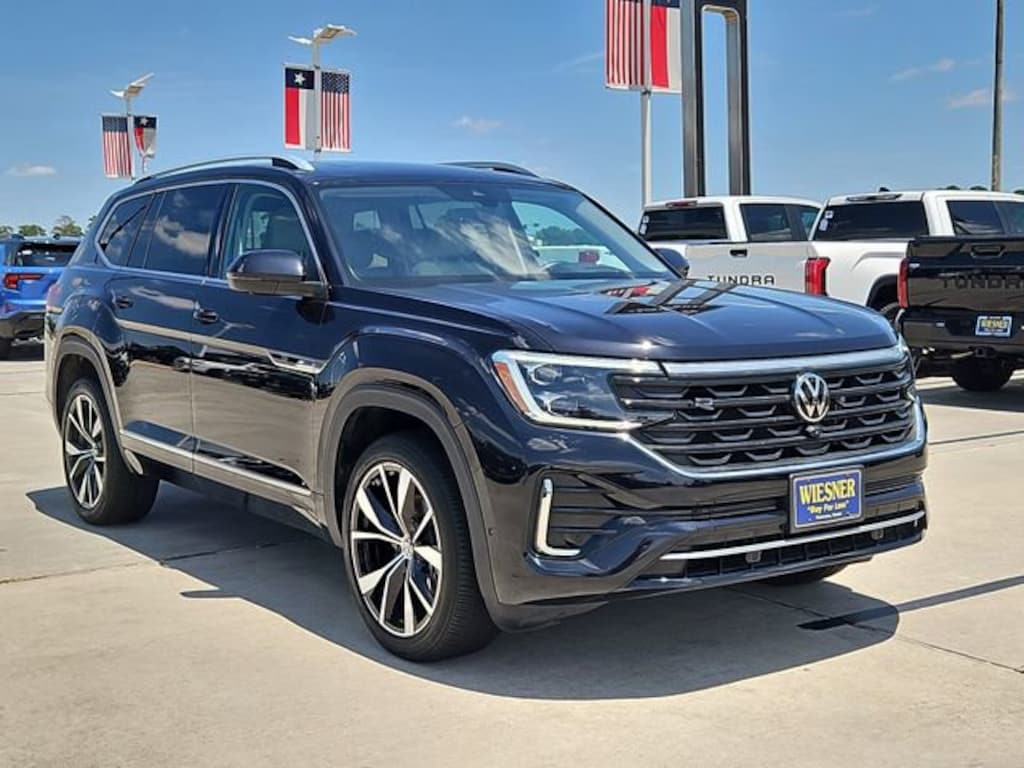 Used 2024 Volkswagen Atlas 2.0T SEL Premium R-Line