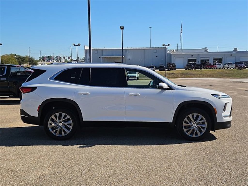 New 2026 Buick Enclave Preferred SUV