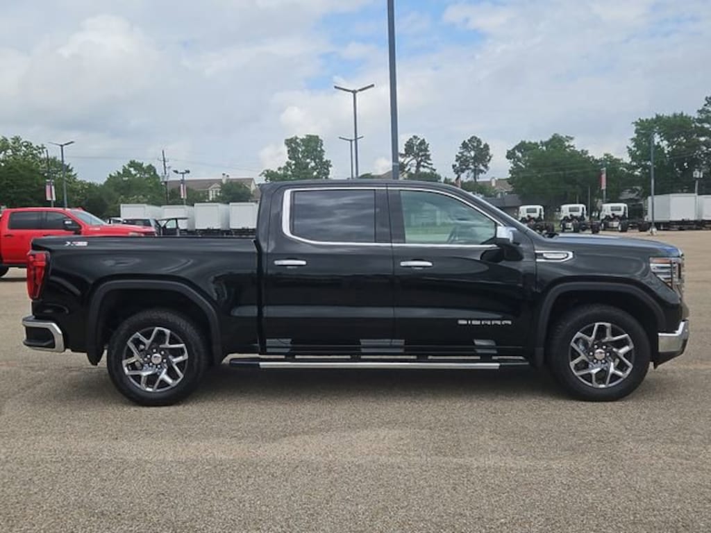 New 2026 GMC Sierra 1500 SLT Truck